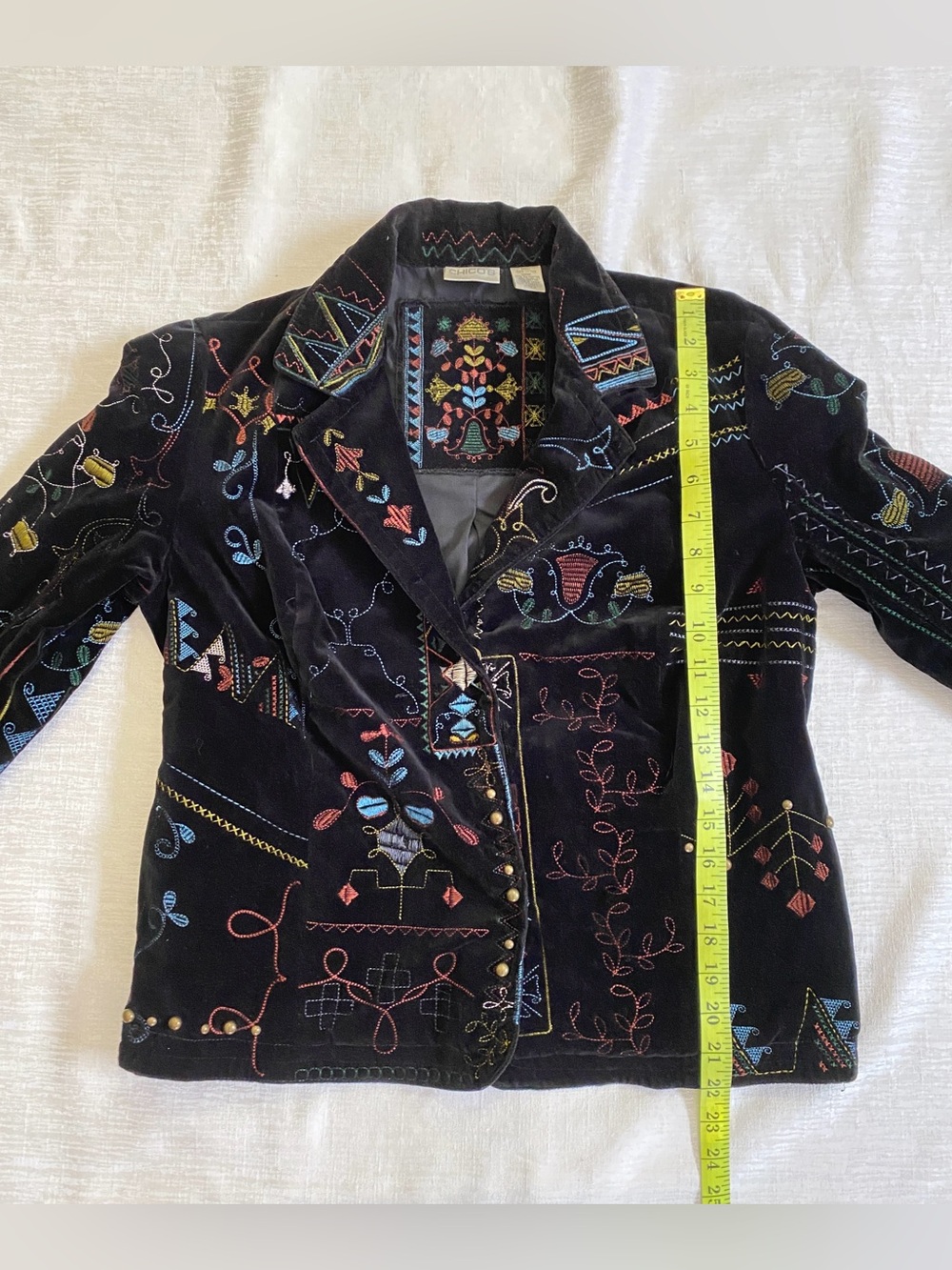 Chico’s Black Velvet Embroidered Boho Snap Button Blazer Jacket size 0